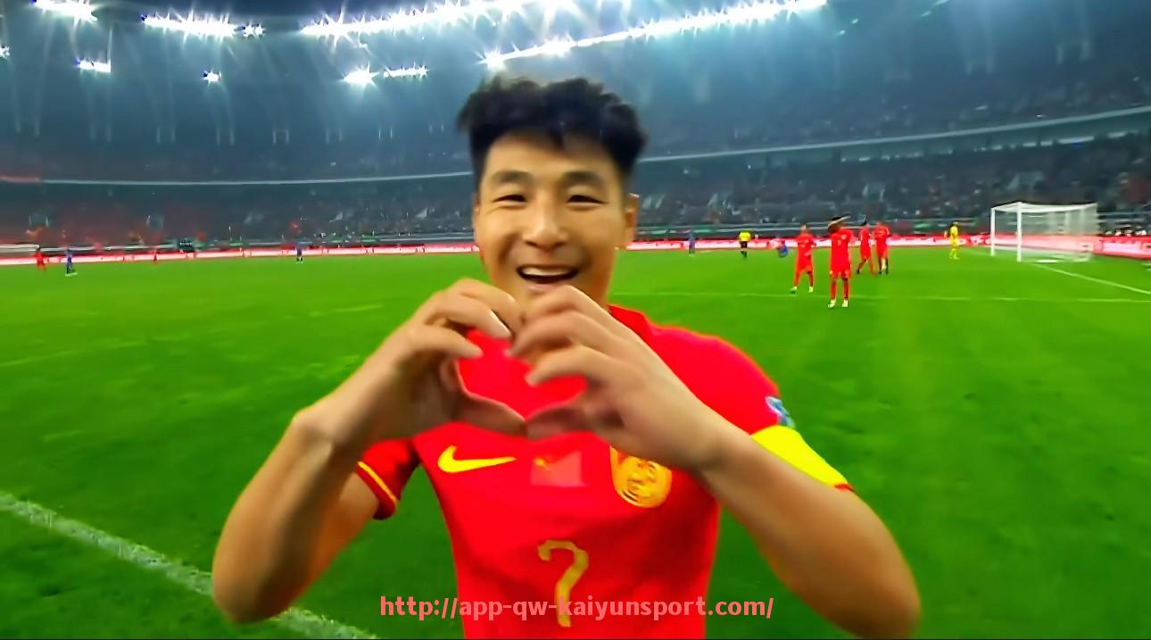 开云体育官网app下载-世俱杯最具争议红牌事件回顾涉及规则判罚与裁判决定